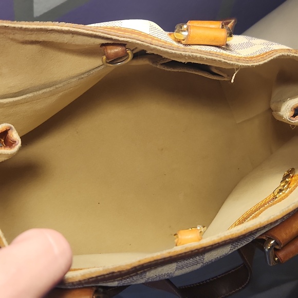 LV Hampstead PM in Damier Azur - Picture 16 of 17